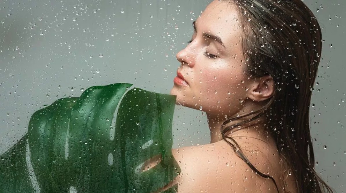 Monsoon Hair Care Routine with Aashika Herbals: Say Goodbye to Frizz, Hair Fall & Dandruff